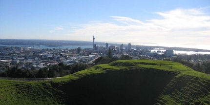 Hike to the top of Mt Eden